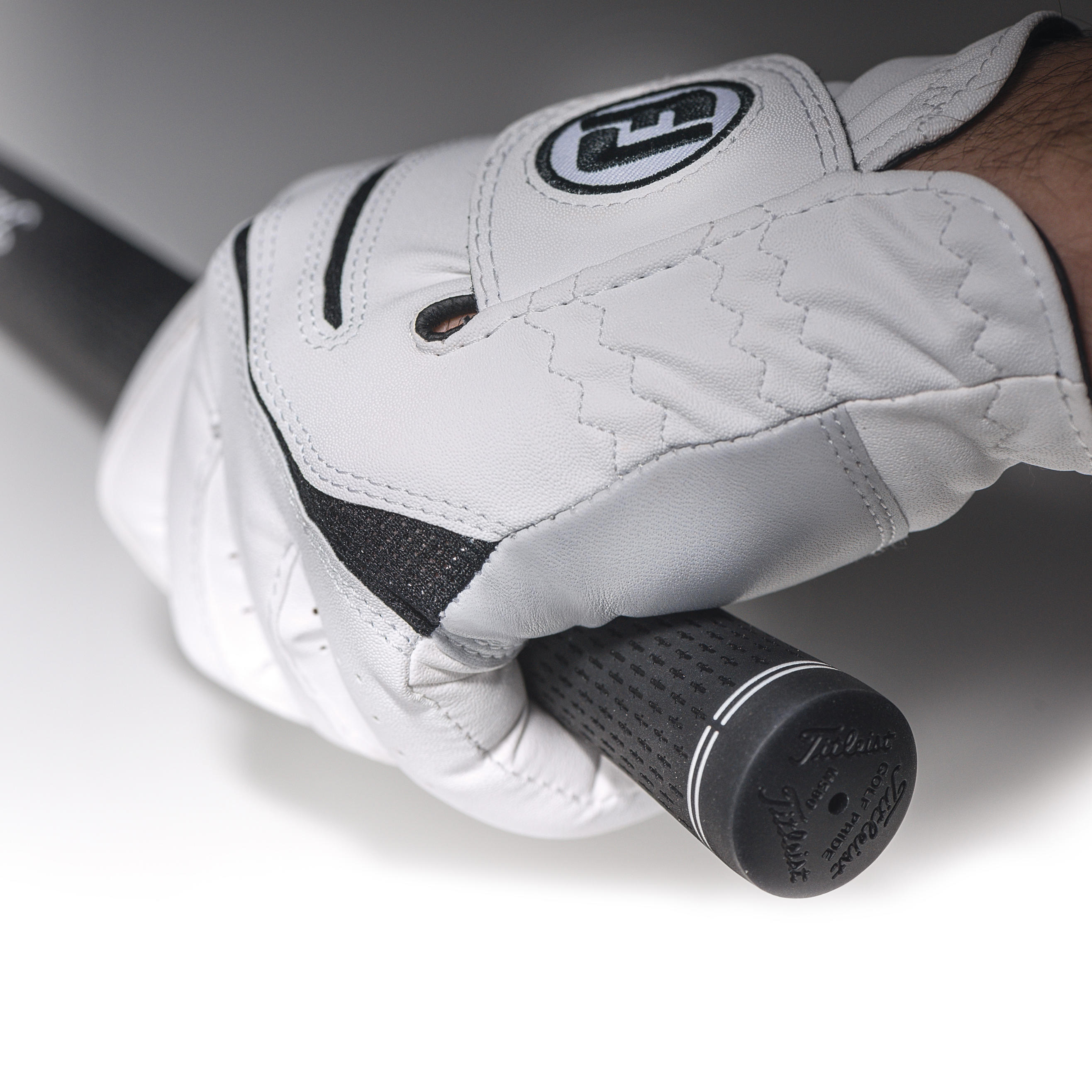 FootJoy Women's WeatherSof Pair Golf Gloves White Large FootJoy Women's WeatherSof Pair Golf Gloves White Large