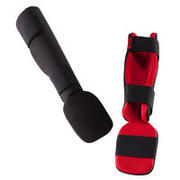 ŠTITNIK ZA POTKOLJENICU/STOPALO 100 ZA POČETNIKE U KICKBOXINGU/TAJLANDSKOM BOKSU