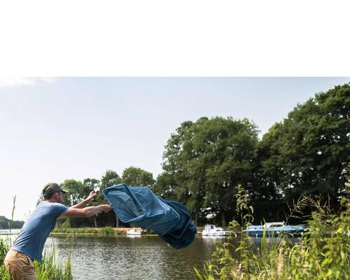 Guy using a fishing net