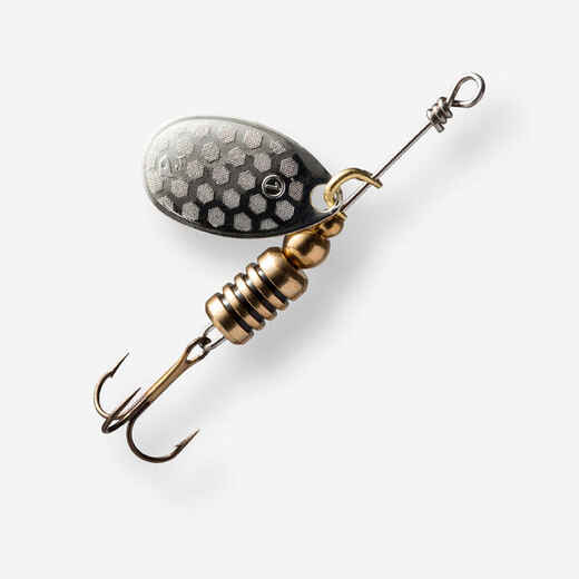 
      Predator Fishing Spinner Weta #1
  