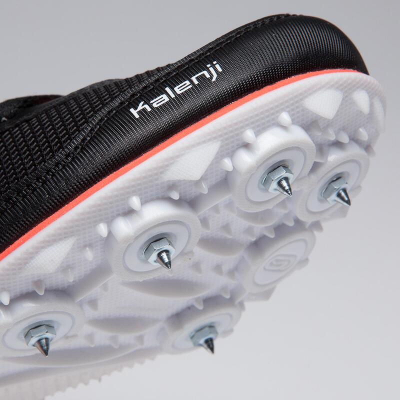 CHAUSSURES D'ATHLETISME A POINTES POLYVALENTES ENFANT ET ADULTE NOIRES ROUGES
