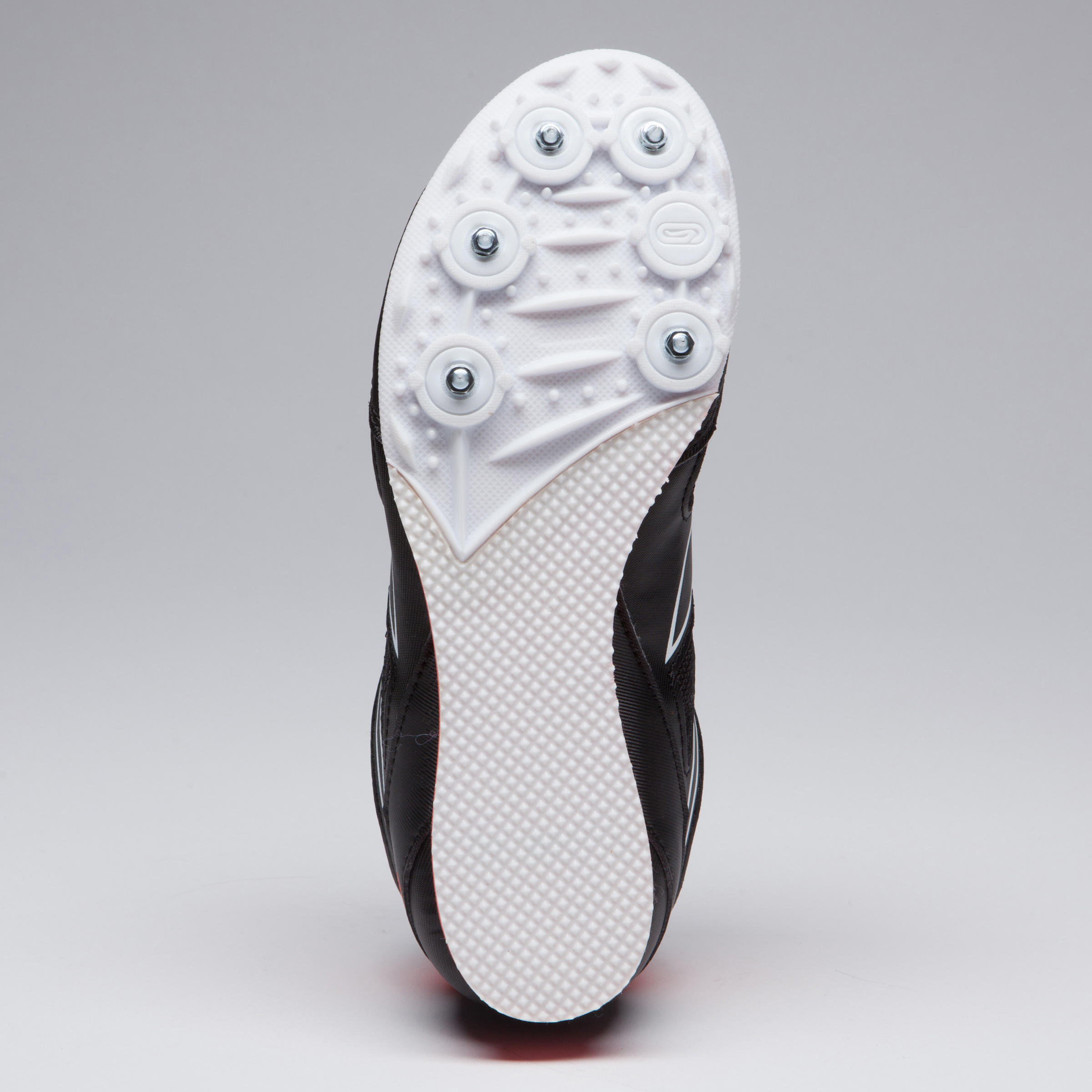 decathlon spike shoes