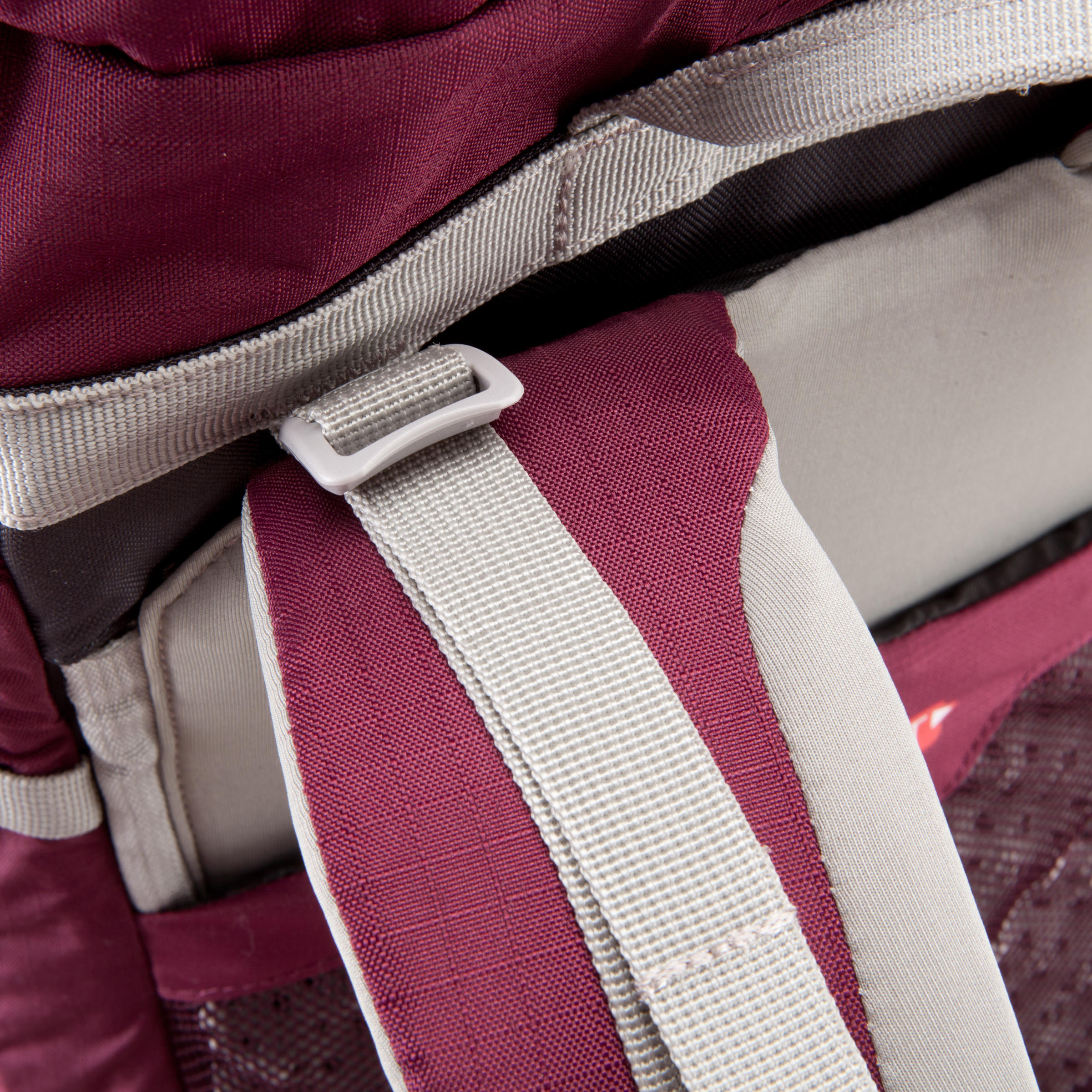 Dámský turistický batoh Easyfit 50 L fialový  5/29