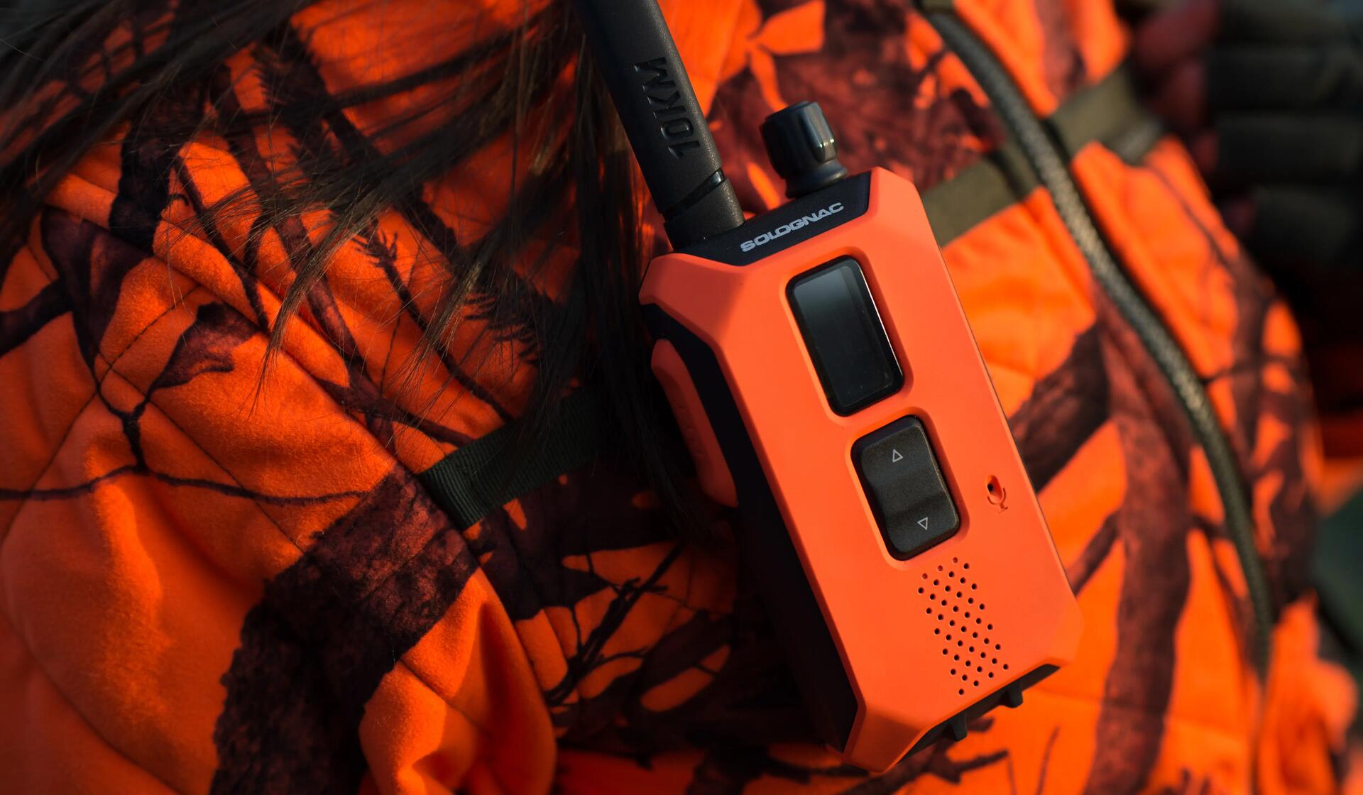 Talkie walkie de chasse étanche à la pluie portée 10 KM BGB 500.