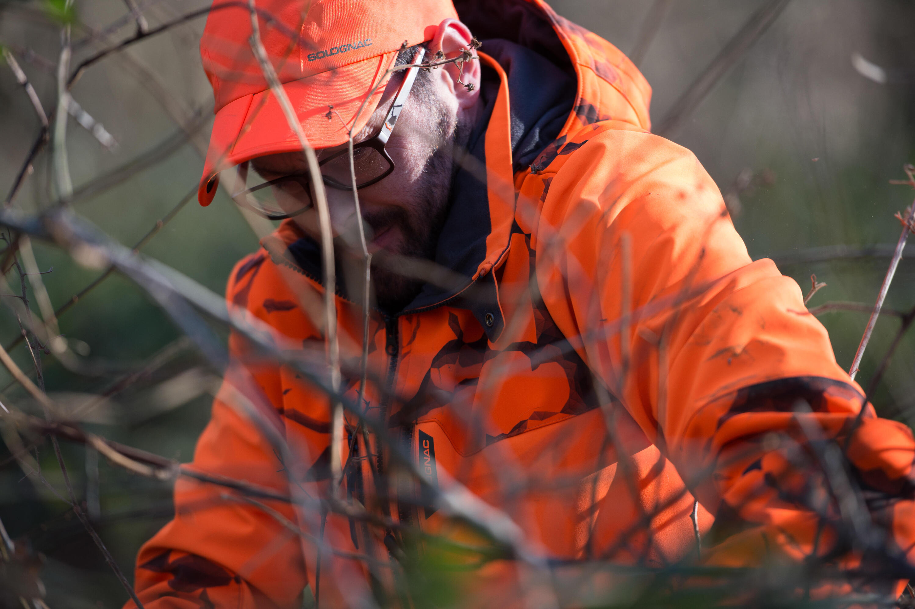 Lovecká softshellová bunda 500 oranžová fluo 17/20