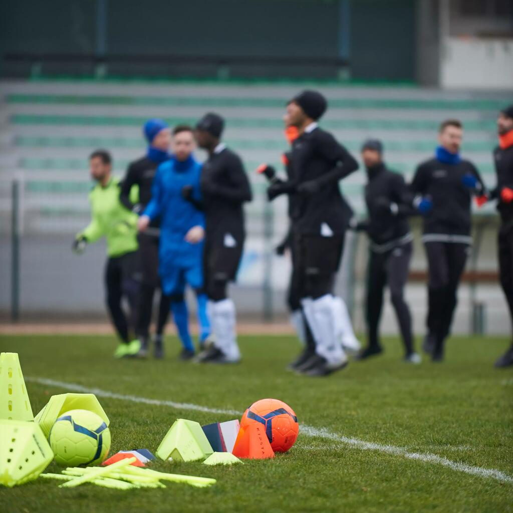 ČUNJEVI ZA TRENING ESSENTIAL 15 cm PAKOVANJE OD 6 KOMADA - NARANDŽASTI