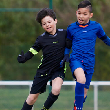 piramide Onnodig fusie Mijn kind wil gaan voetballen. Wat heb ik nodig?