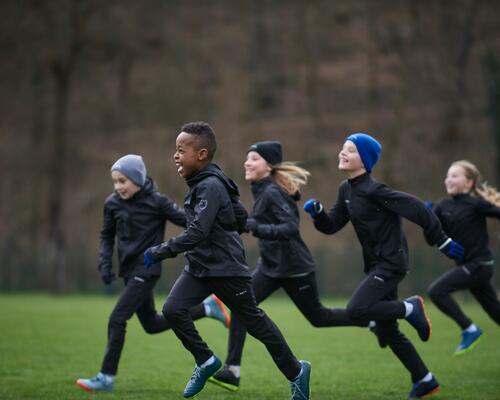 conseils pour jouer au foot en hiver enfant