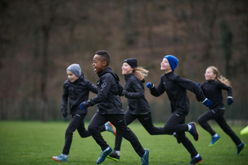 SOS: mon enfant joue au foot en hiver !