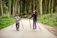 La marche nordique, un jeu d’enfants