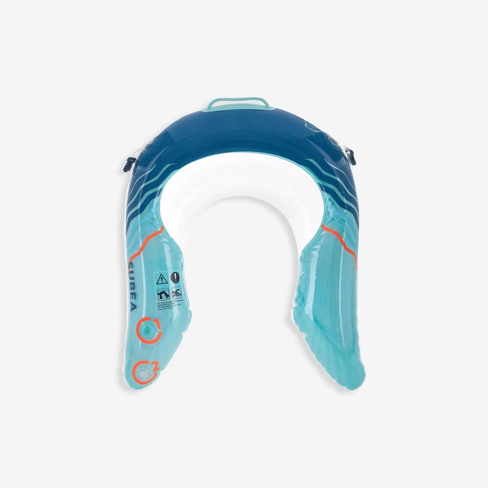Snorkelling on the surface with an Olu buoy