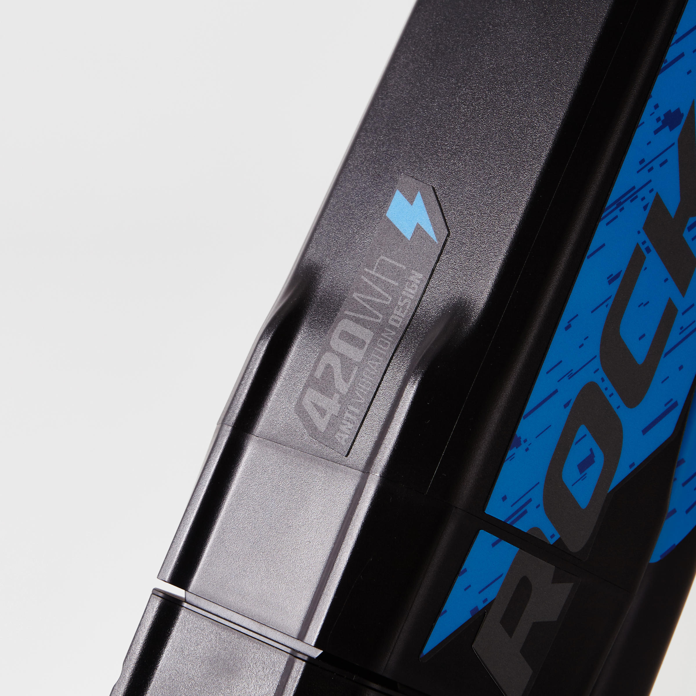 Mtb elettrica a pedalata assistita E-ST 500 nera 27,5\