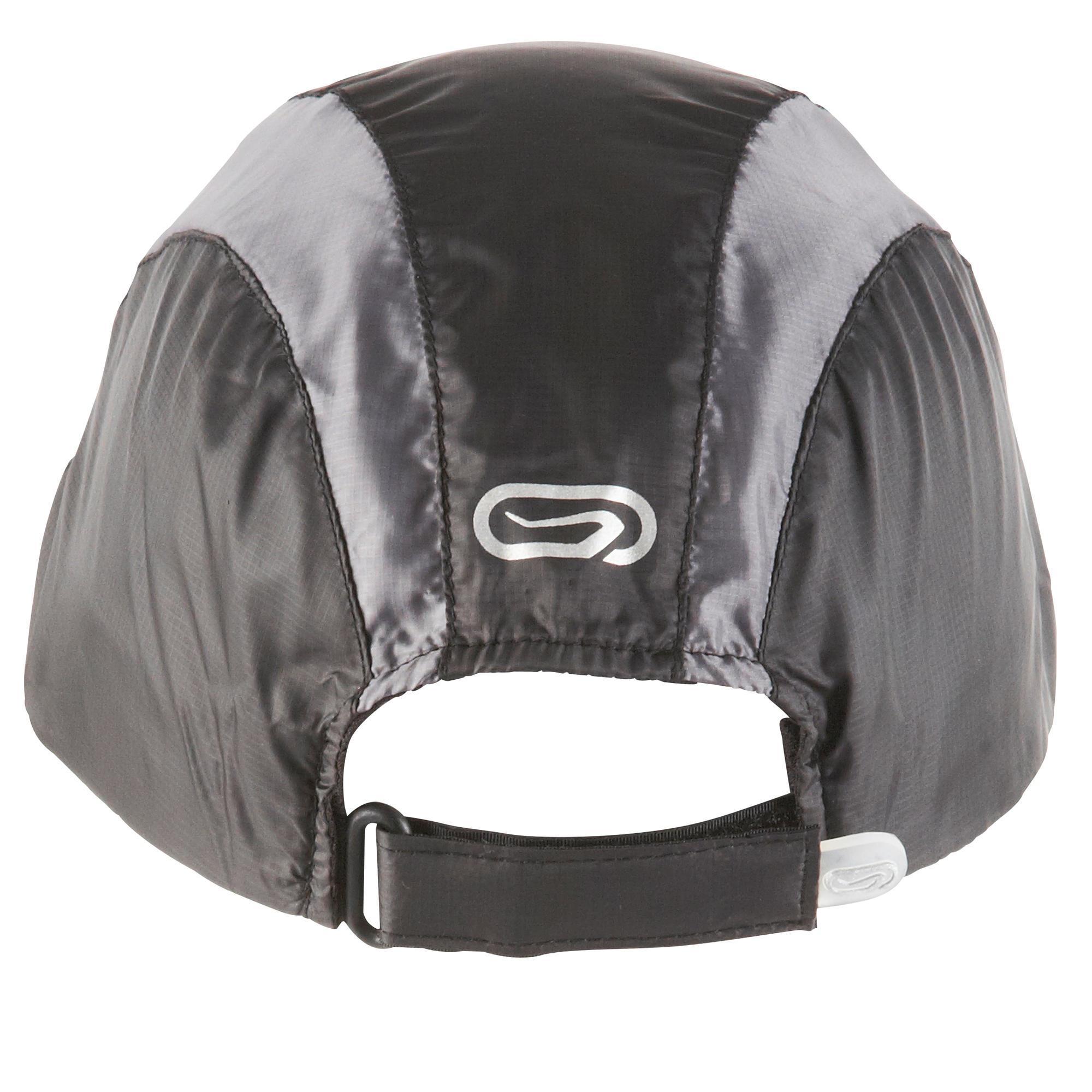 Cappellino antipioggia running regolabile nero KALENJI | DECATHLON