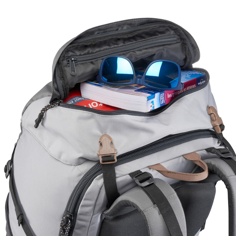 Uzamykatelný batoh Travel 100 50 l na turistiku šedý