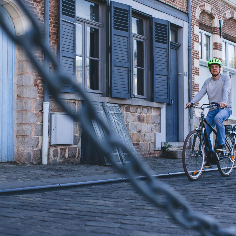 Vélo classique ou vélo à assistance électrique : pourquoi choisir ?