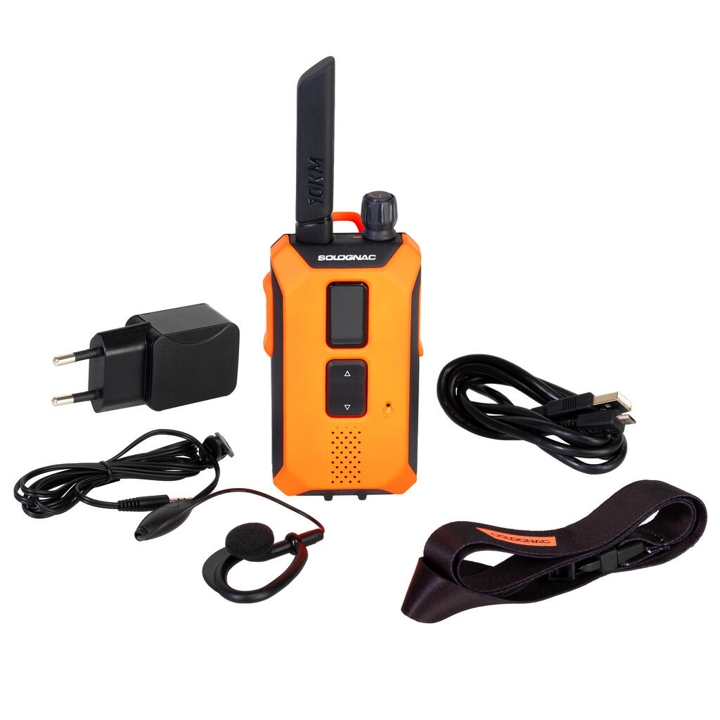 Rainproof hand-held hunting walkie-talkie BGB 500 10 km range.