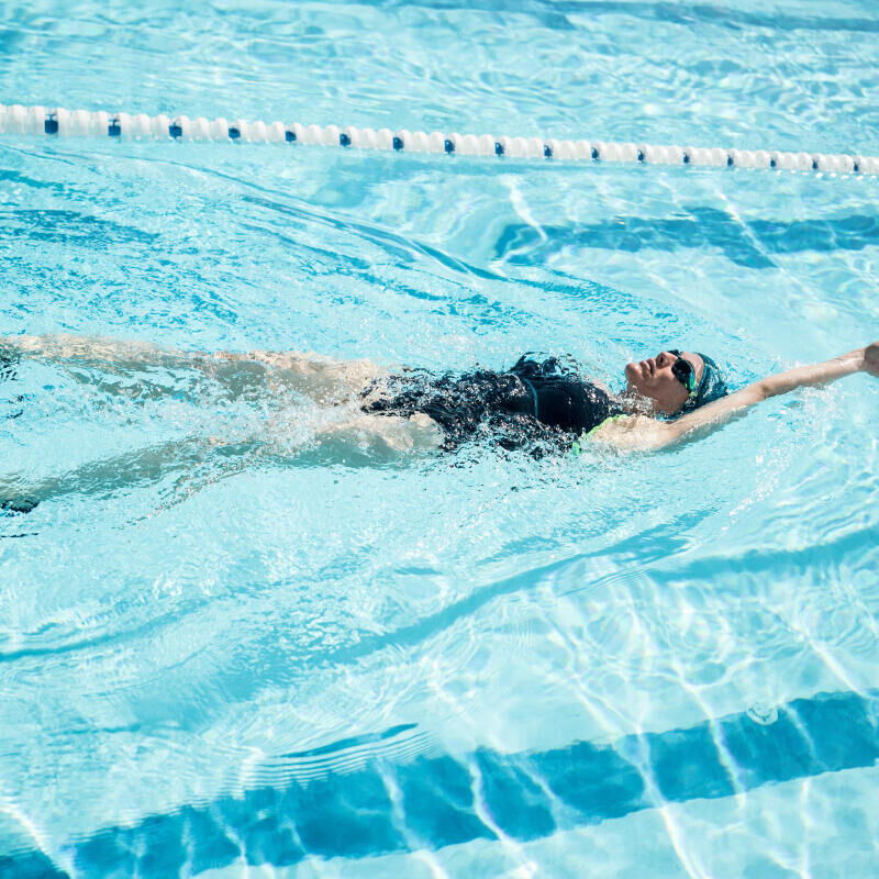 Swimming training: leg technique and propulsion