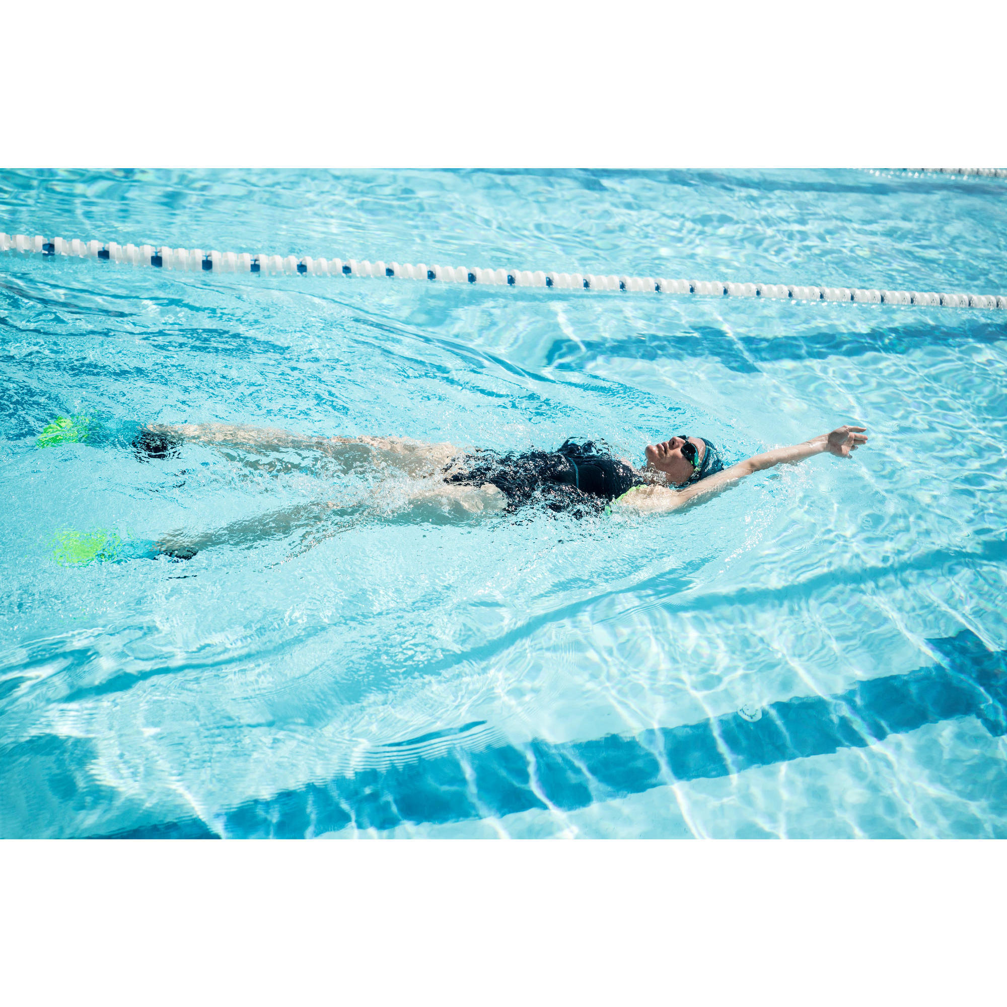 swimming flippers decathlon