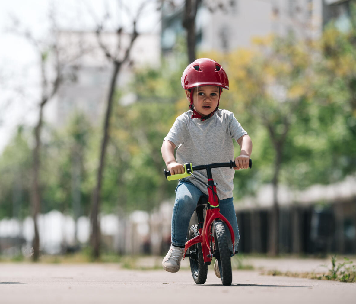 Draisienne Ou Tricycle Comment Se Decider