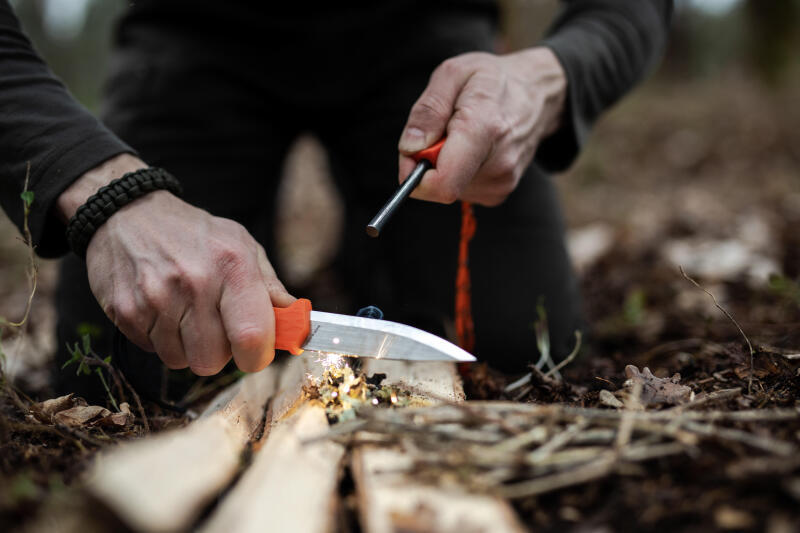 Nóż outdoor SOLOGNAC Sika 100 Grip