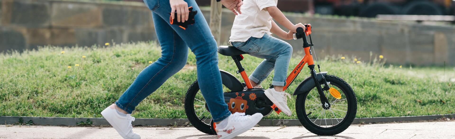 HOW TO TEACH YOUR CHILD TO RIDE A BIKE ?