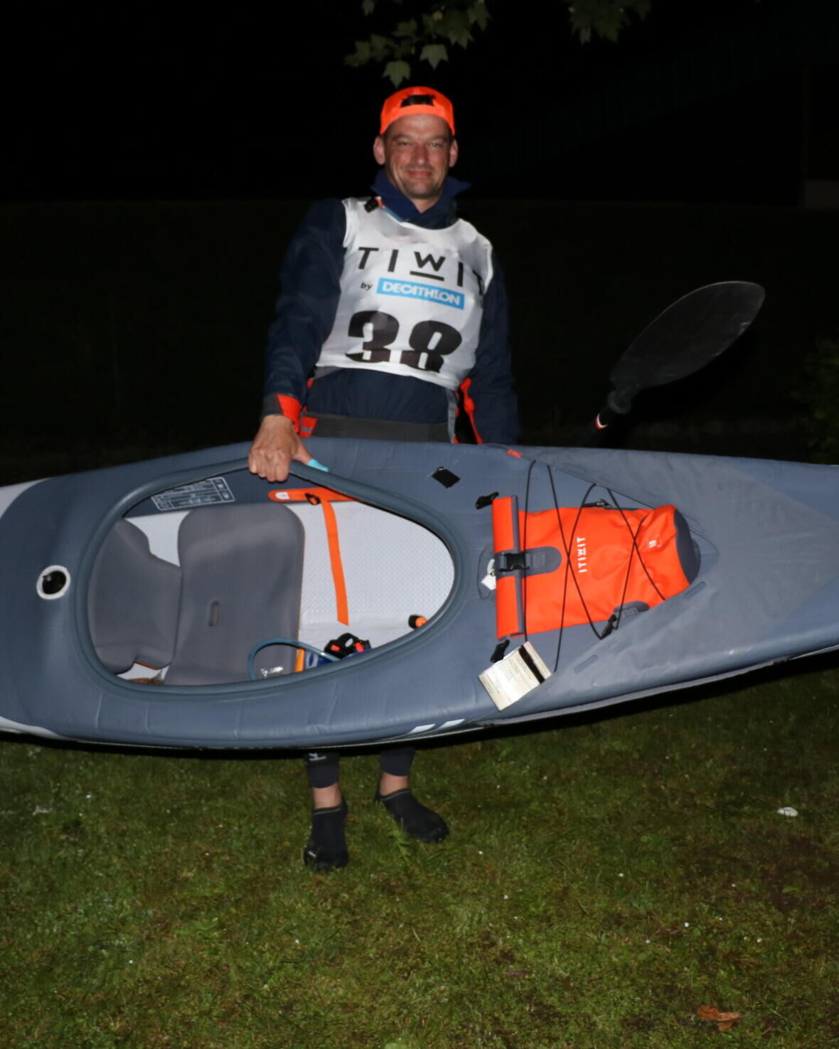 inflatable kayak race dordogne
