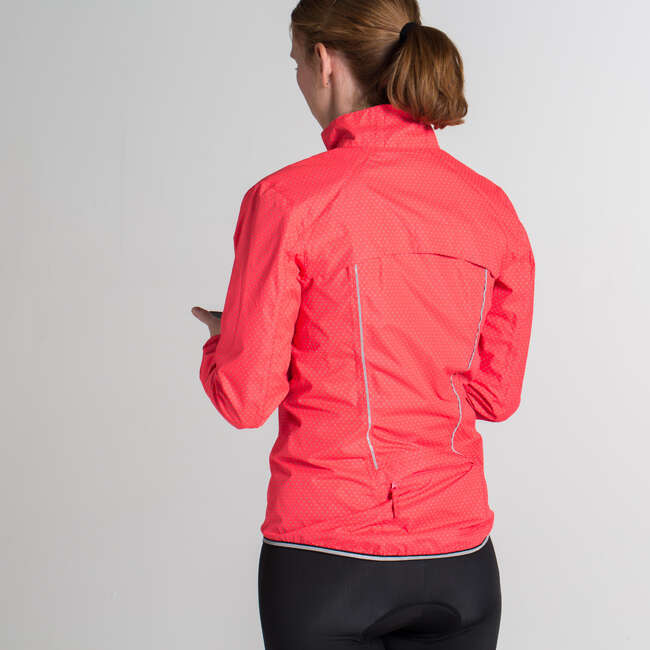 TRIBAN RC 500 Women's Showerproof Cycling Jacket Pink...