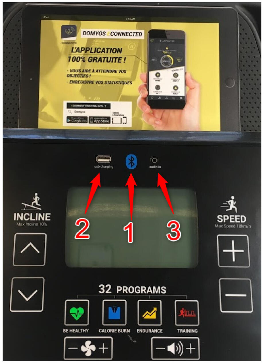 Console: Bluetooth, USB, Jack Console: Bluetooth, USB, Jack