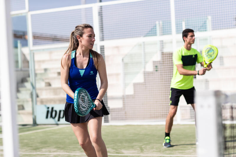 CUM SĂ ALEGEȚI RACHETA DE PADEL?