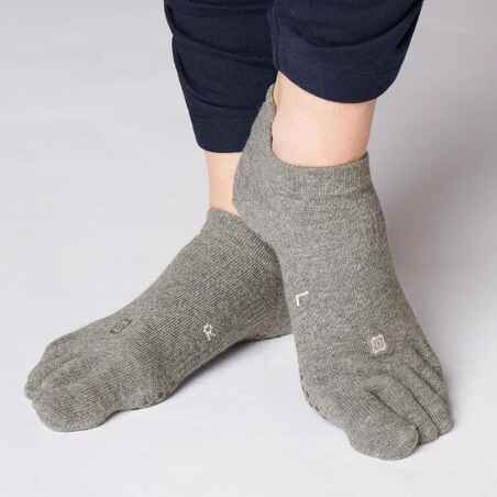 Calcetines Yoga Gris Jaspeado 5 Dedos Antideslizantes - Decathlon