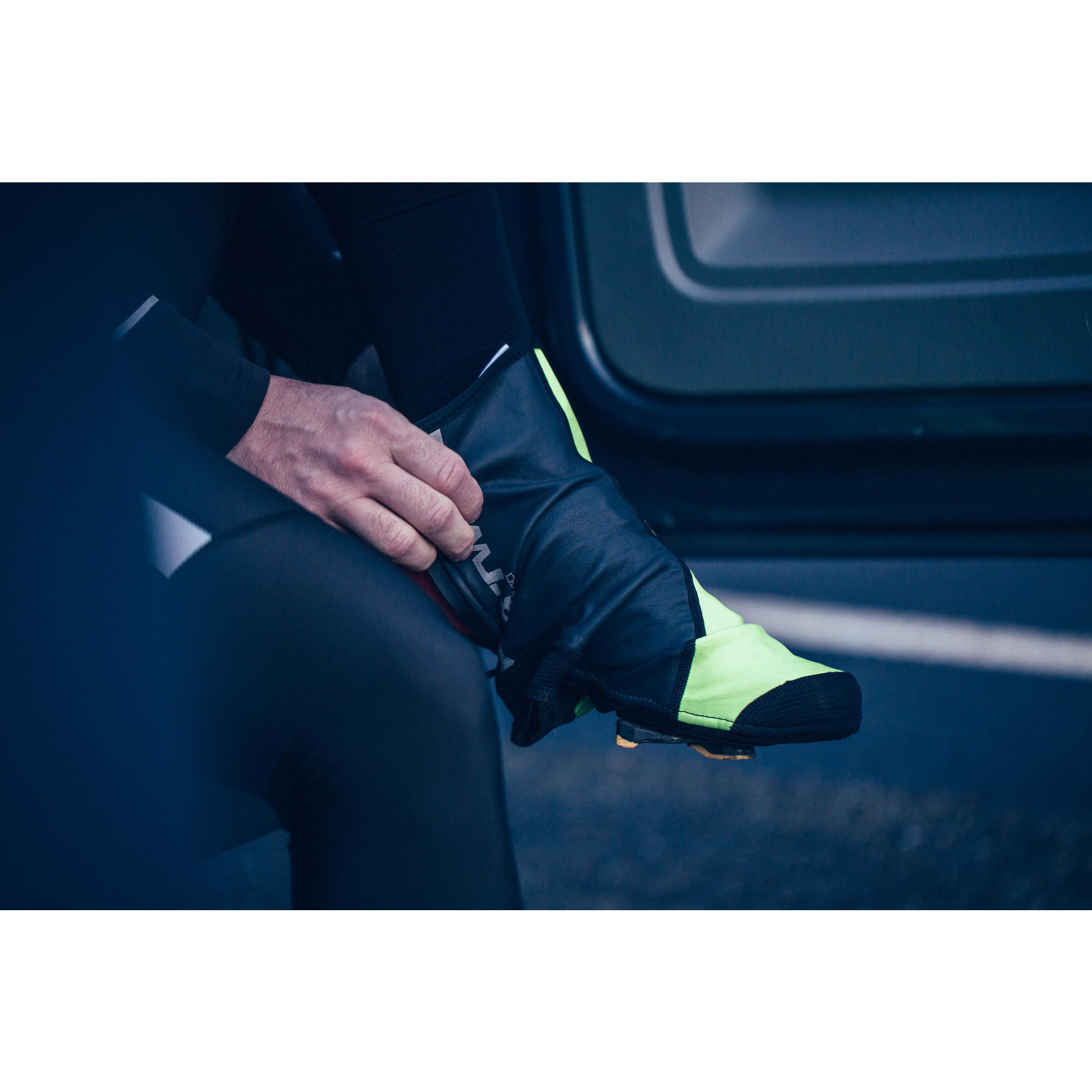 decathlon cycling overshoes