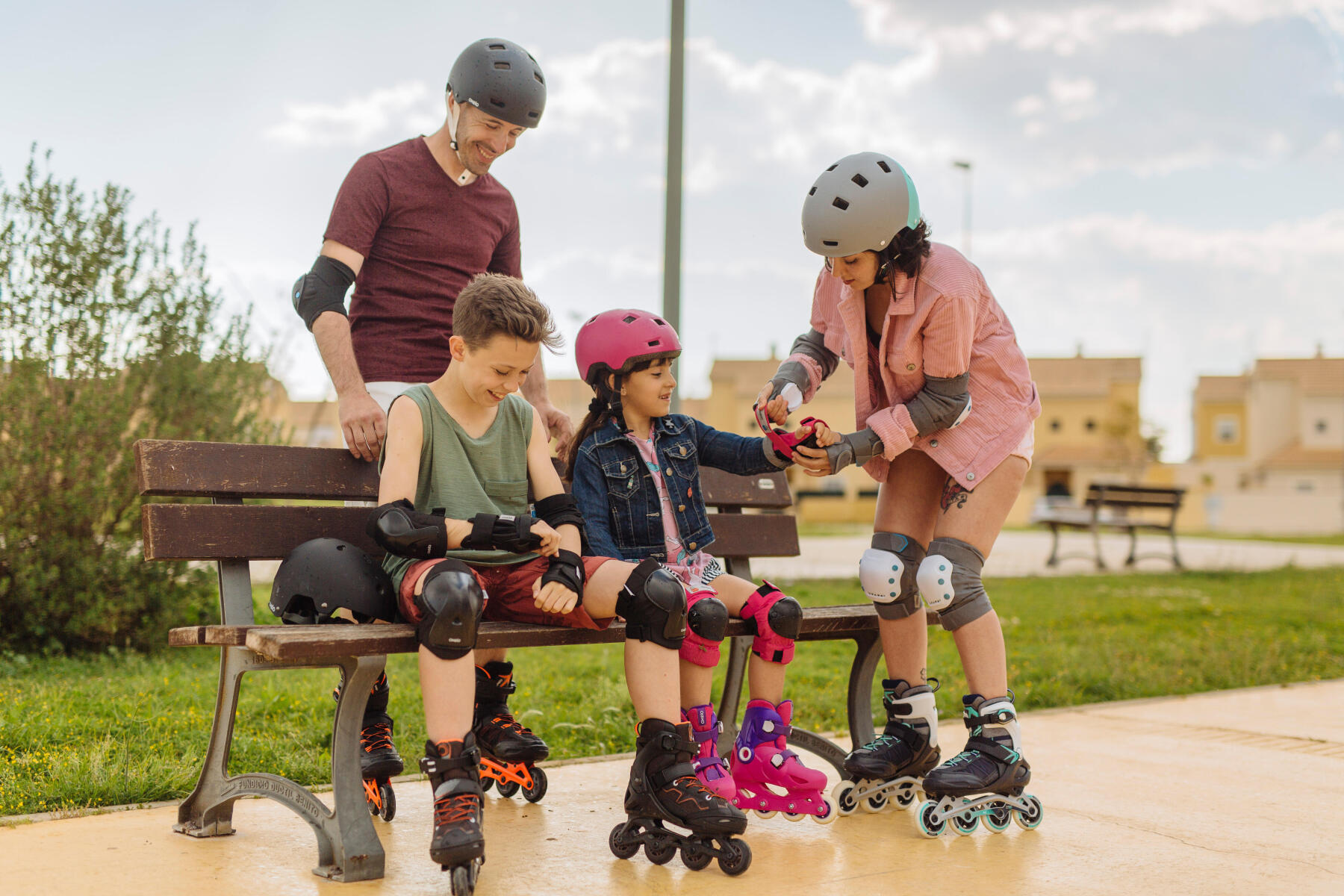 3 activités sportives à faire avec des patins à roulettes - Option Sport