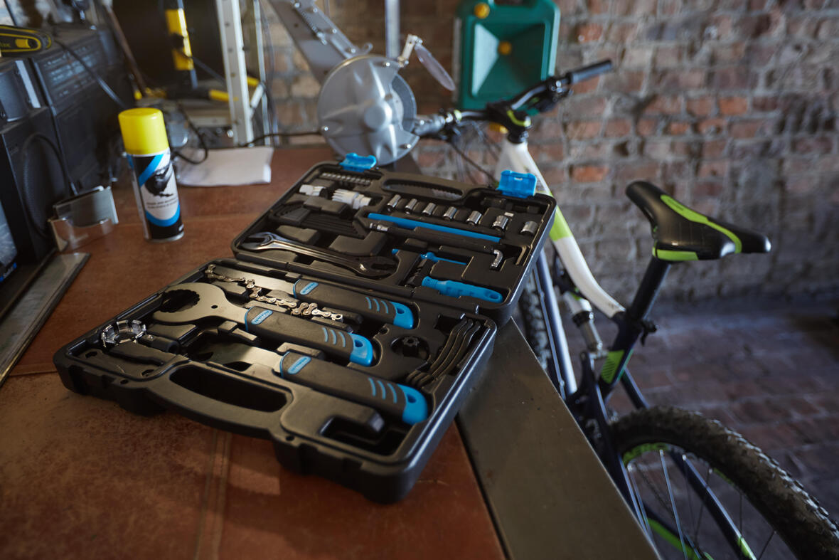 COME RENDERE FELICE UN APPASSIONATO DI BICI DA CORSA | DECATHLON COME RENDERE FELICE UN APPASSIONATO DI BICI DA CORSA | DECATHLON