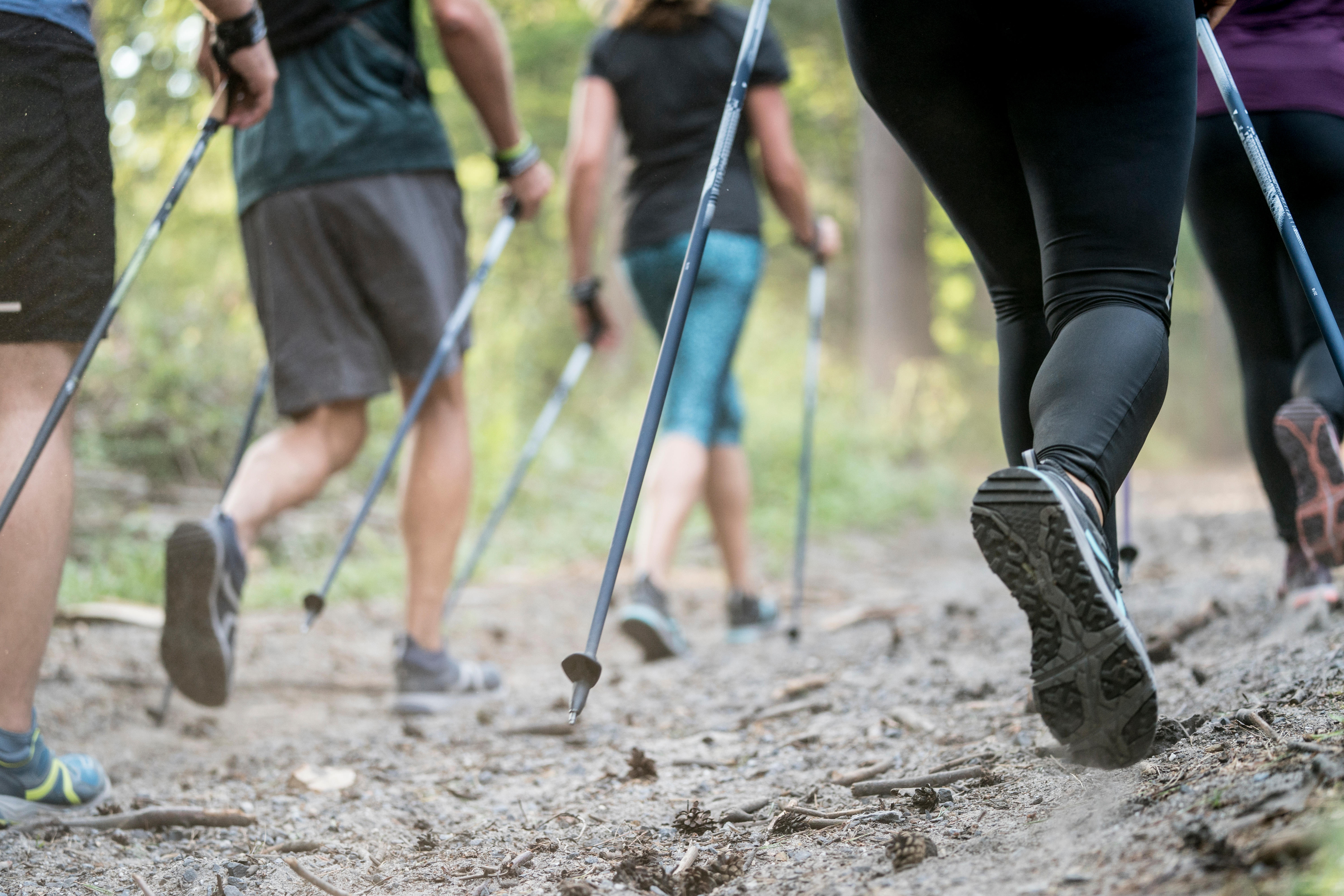 COMMENT S QUIPER POUR PRATIQUER LA MARCHE NORDIQUE