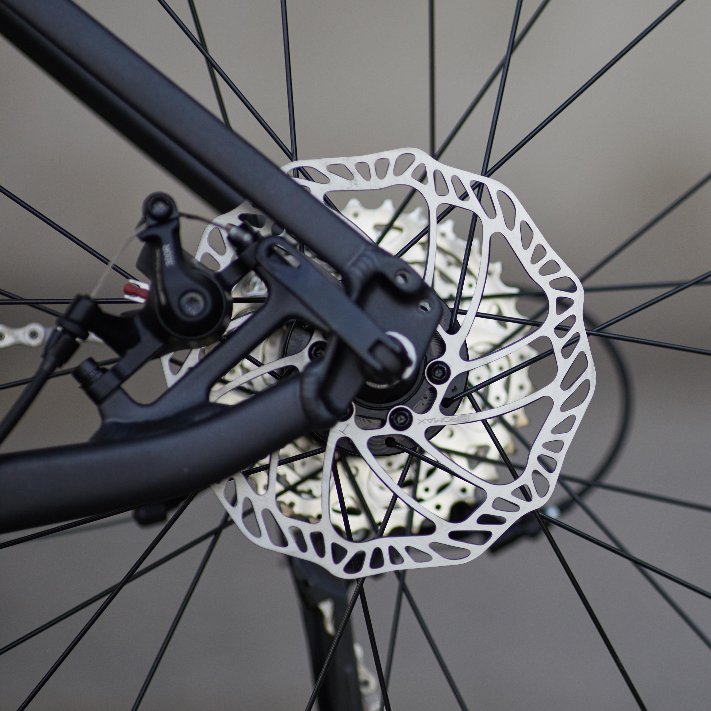 RC 500 Road Bike with Disc Brakes - TRIBAN