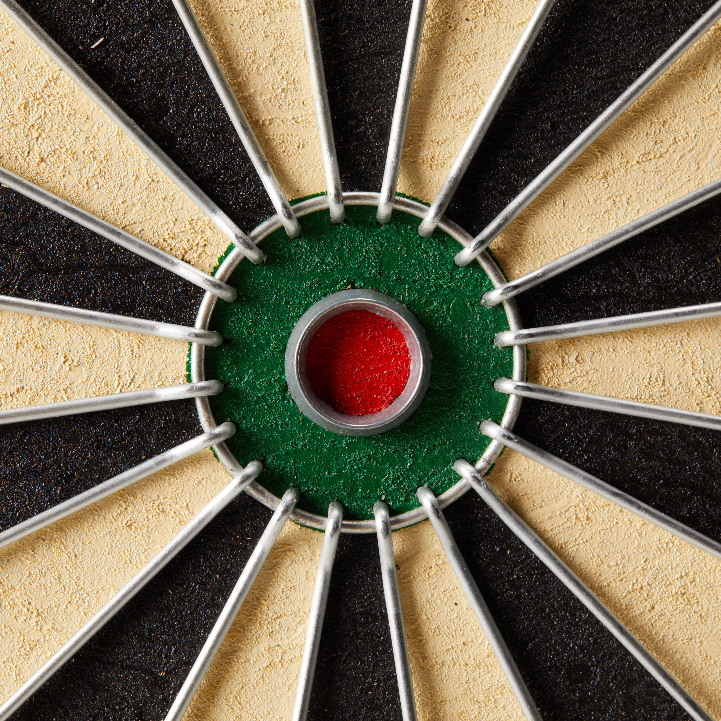 Steel Tip Dartboard - Club 500 - DECATHLON