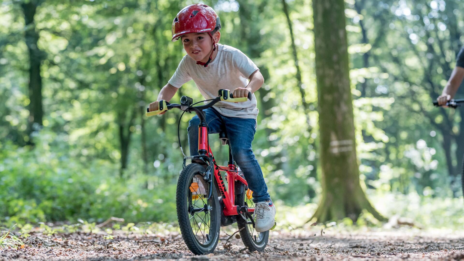 Un apprentissage clé: Comment apprendre à faire du vélo à des enfants