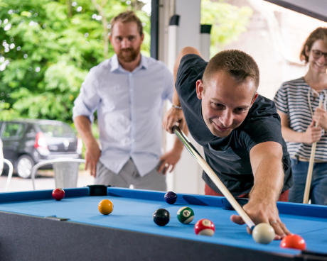 Posture, souplesse et coordination motrice : le Billard votre meilleur allié ! Posture, souplesse et coordination motrice : le Billard votre meilleur allié !