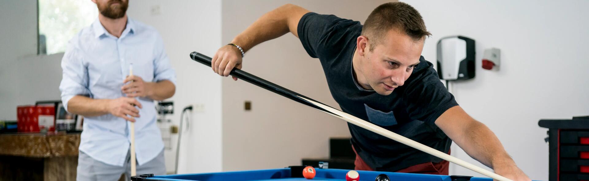 Che cos’è il biliardo inglese (blackball)?