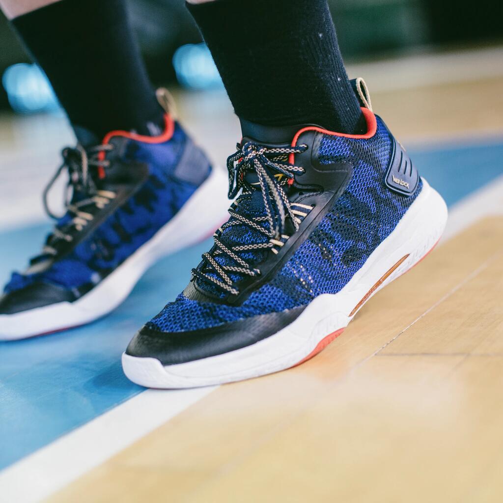 Pieaugušo vidēji augstie basketbola apavi “SC500” vidējā līmeņa spēlētājiem