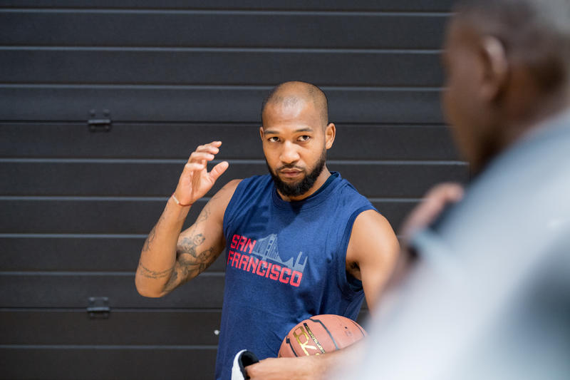 Terug beginnen basketballen: 3 tips van de coach