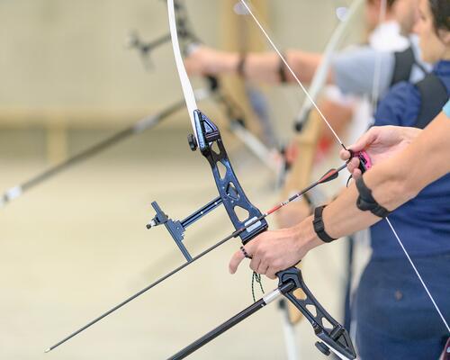 Tir à l'arc : comment tirer sans viseur en mode intuitif