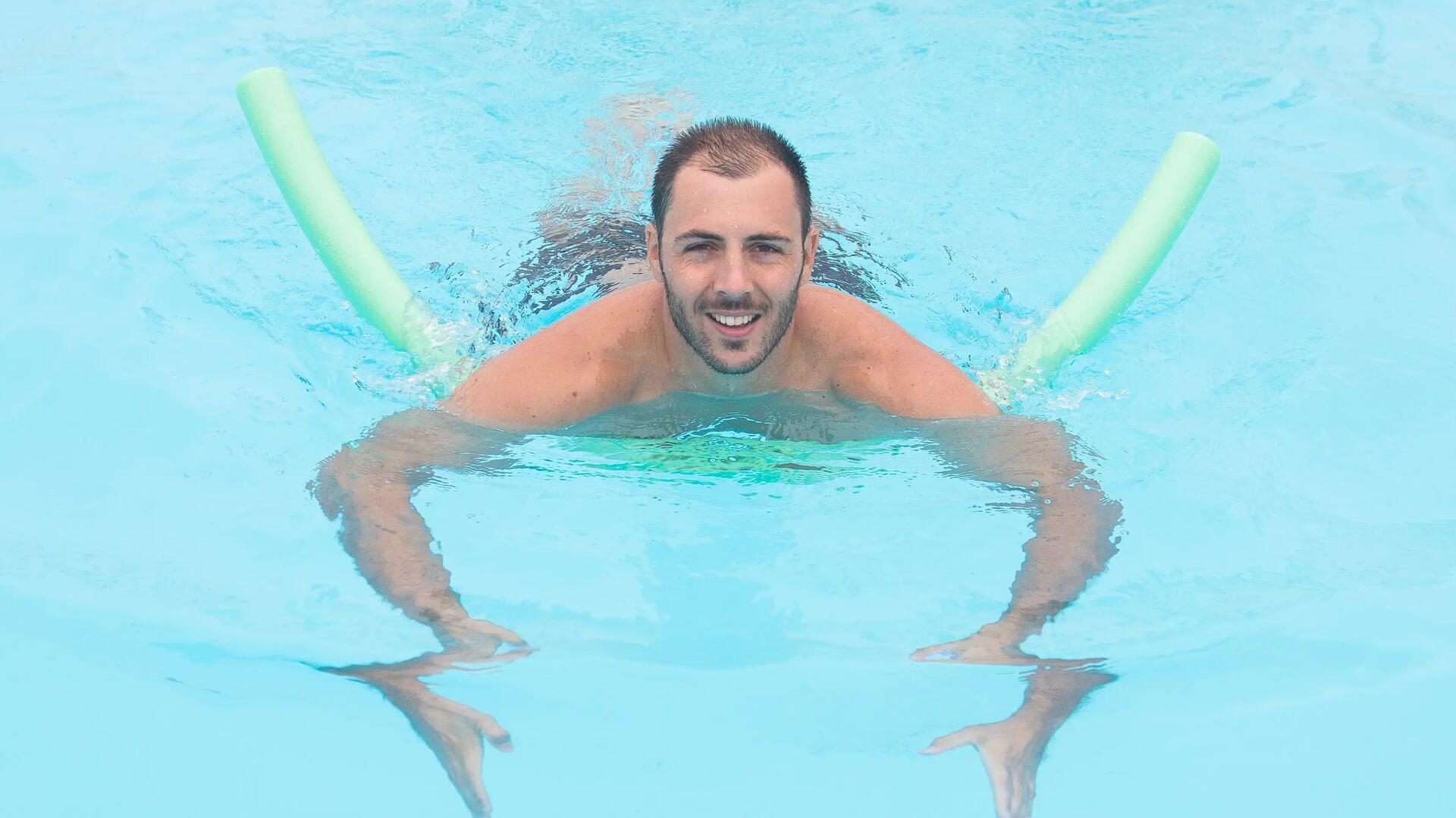 10 exercices pour s’amuser à la piscine