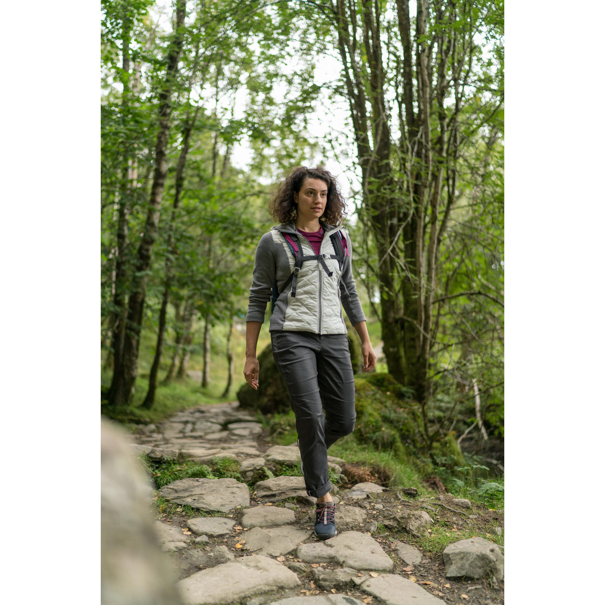 calçado para caminhadas longas