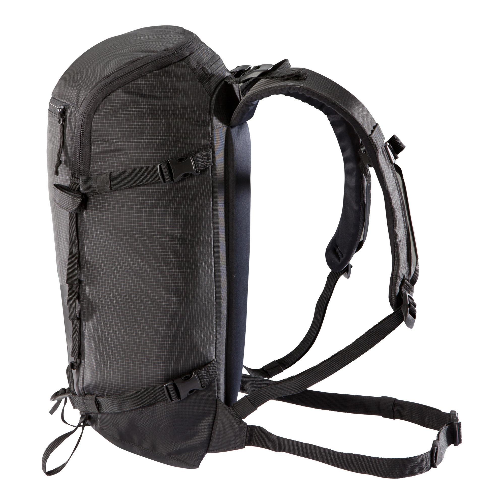 22-liter mountaineering backpack - ALPINISM 22 NOIR