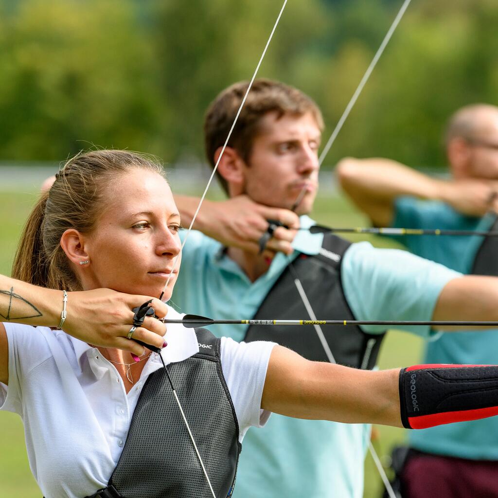 Krūtinės apsauga šaudymui iš lanko „Club 500“