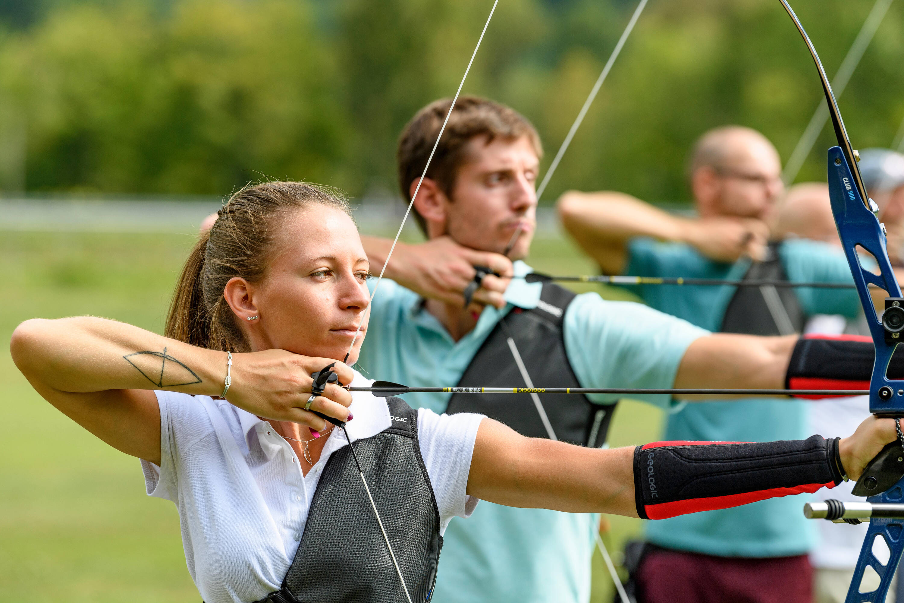 Archery Chest Guard Club 500 -  2