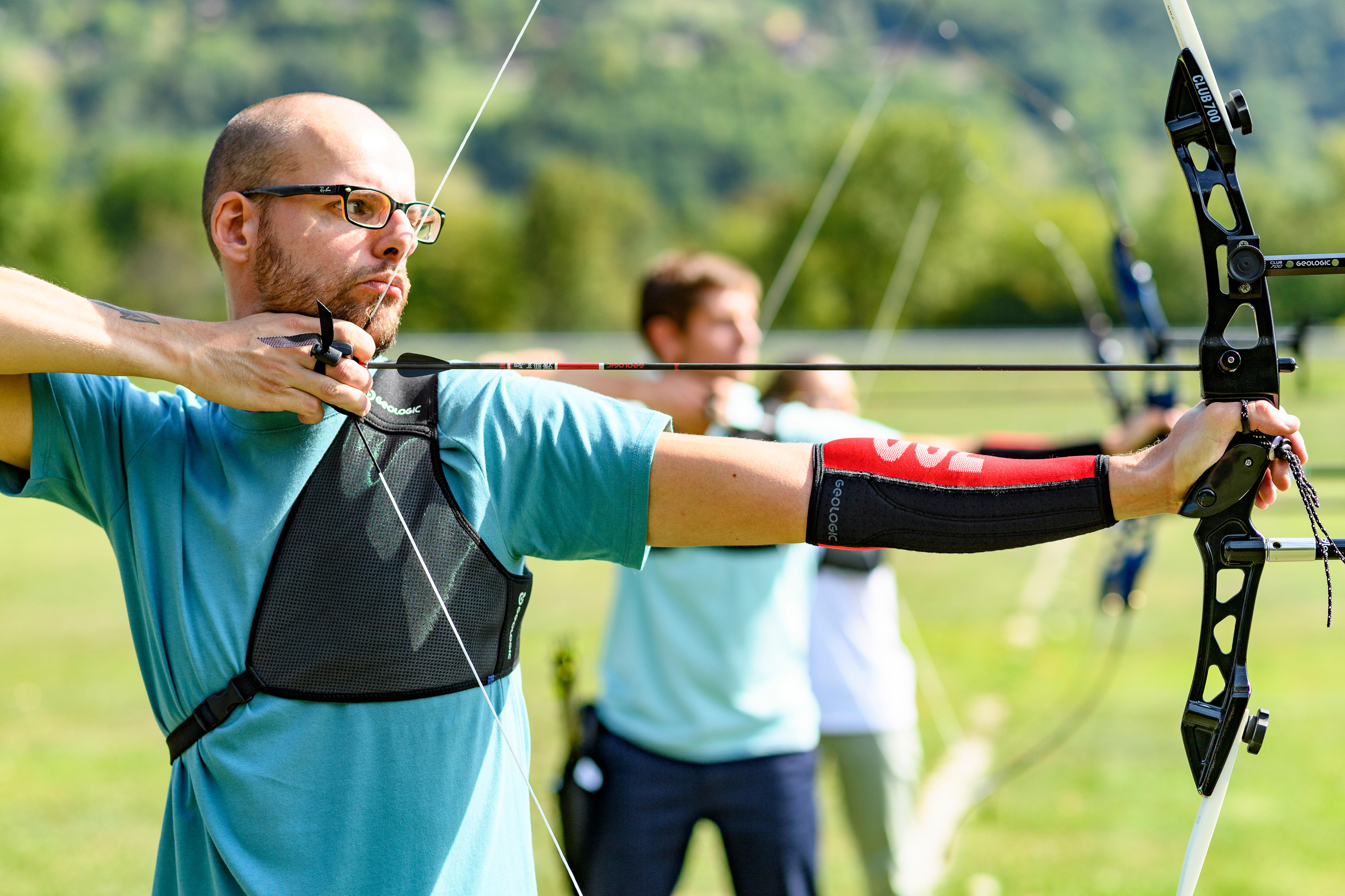 Archery Chest Guard Club 500