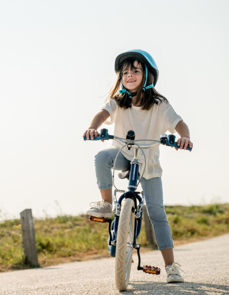 Apprendre à faire du vélo enfant - Conseils Sports DECATHLON Apprendre à faire du vélo enfant - Conseils Sports DECATHLON