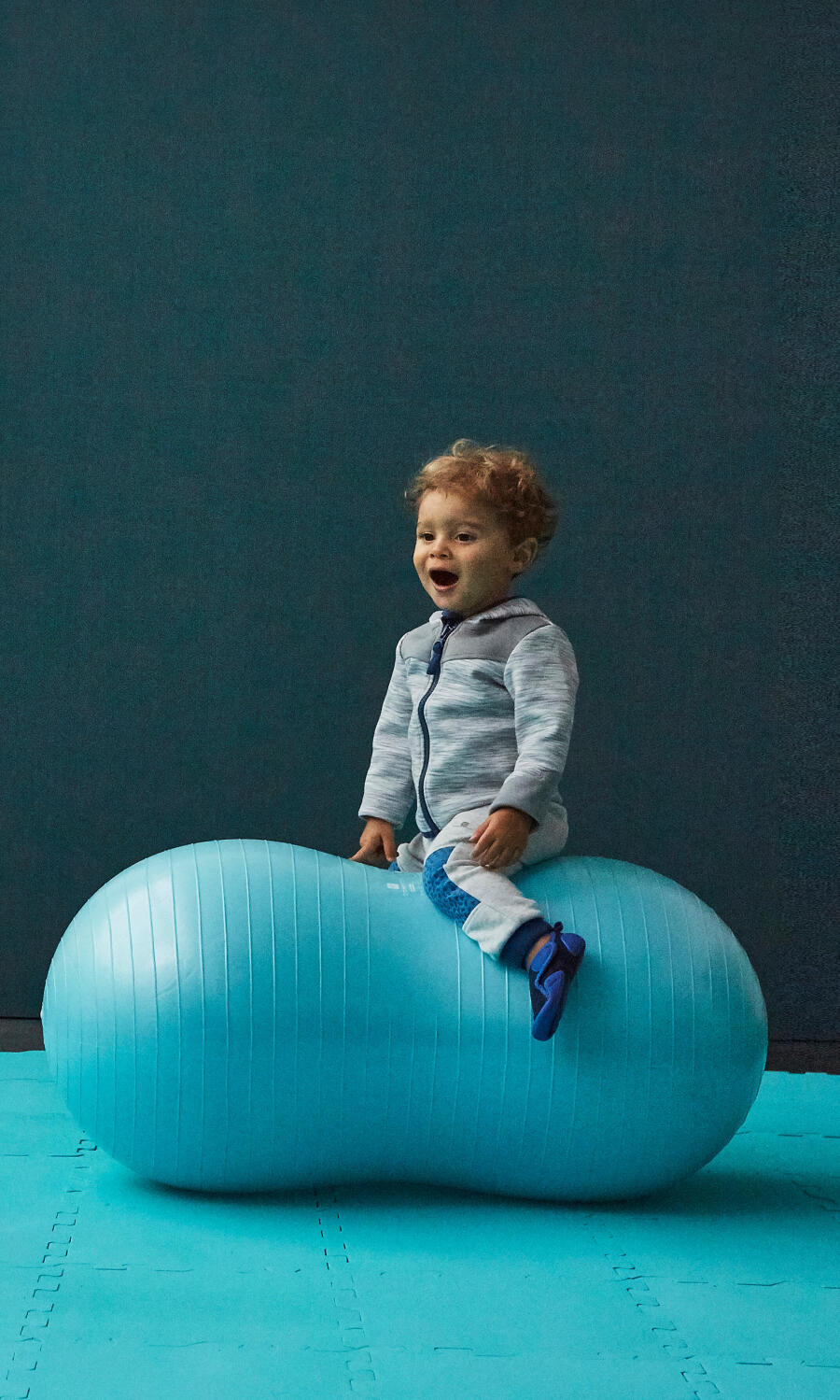 CUM SE PREGĂTEȘTE O SESIUNE DE BABY GYM, ACASĂ?